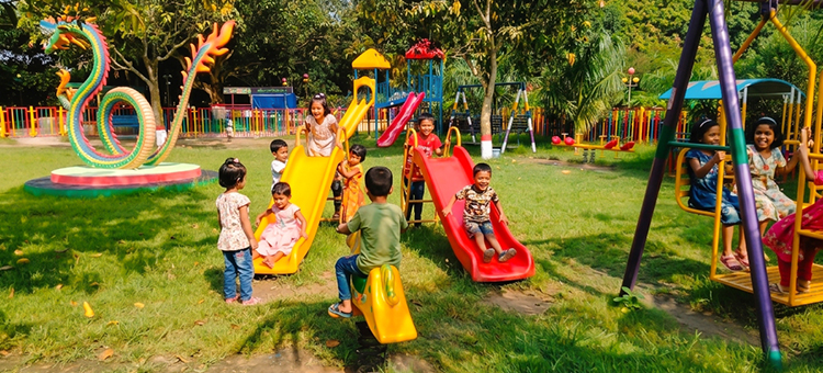 Outdoor Kids Zone